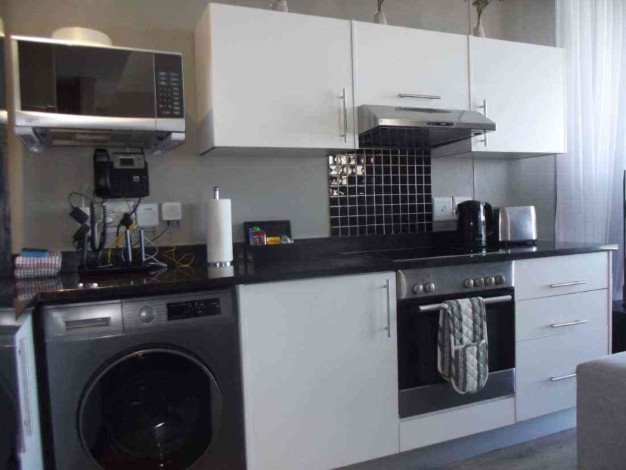 2 Bedroom Property for Sale in Beachfront Western Cape